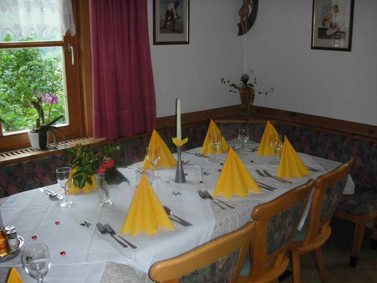 Gasthaus St. Valentin Chiusa Dış mekan fotoğraf